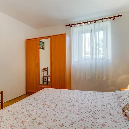 Mira Apartman Mali Losinj