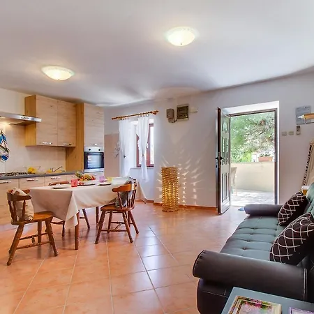 Mira Apartman Mali Losinj