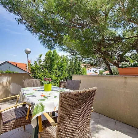Mira Apartman Mali Losinj